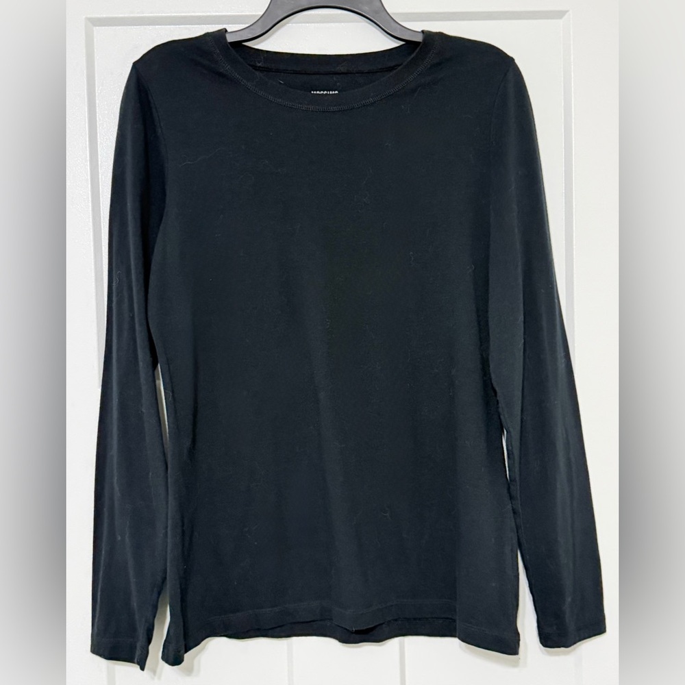 960: Mossimo Supply Co. Women's Black Long Sleeve Tee - Large